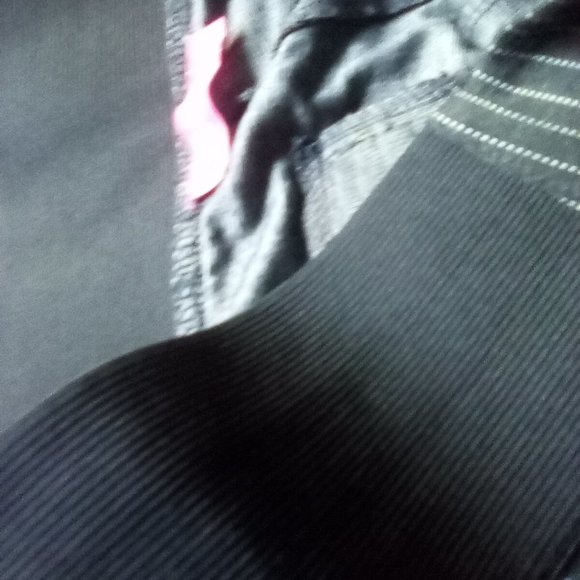 Pinstripe Soho leggingsl nwot - Picture 2 of 6